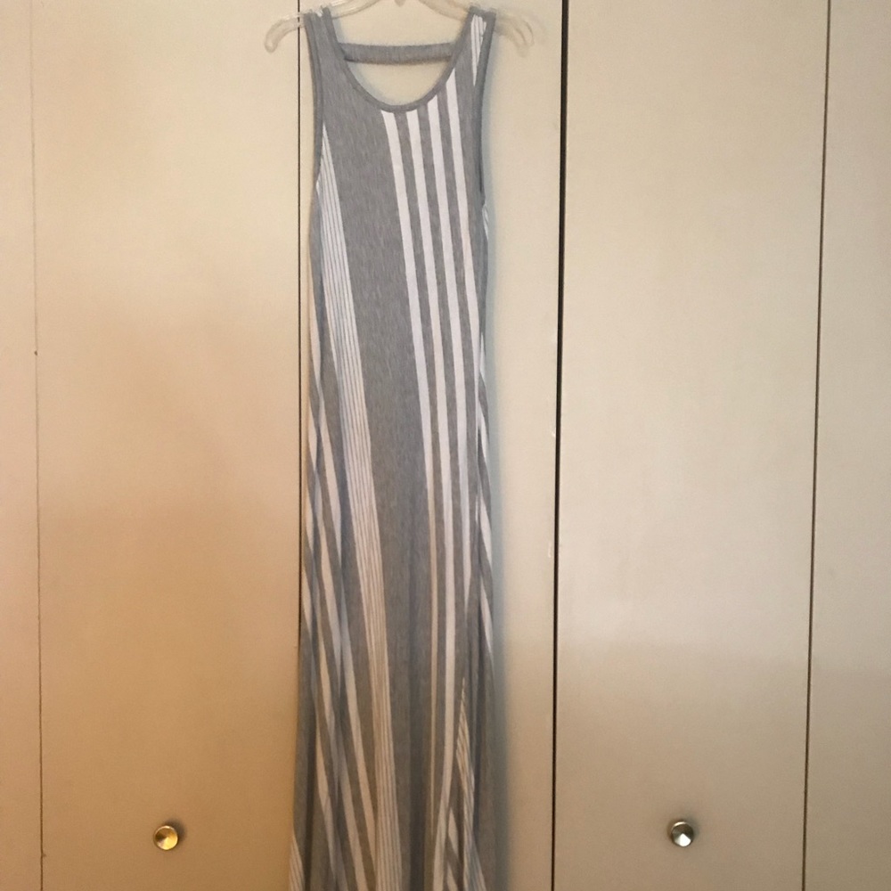 Monteau maxi dress